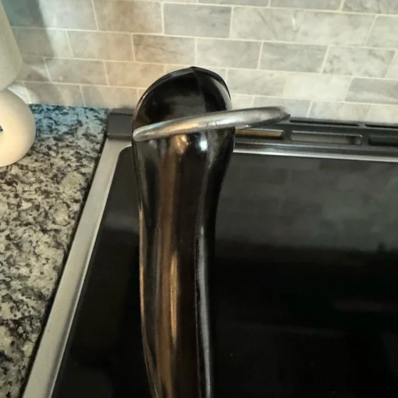 1950s Serendipity Pink and Black Spaghetti Enamel Frypan and Lid - Picture 6 of 8